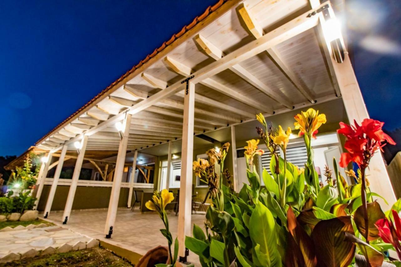 Vickyvillas Neos Marmaras Exterior photo